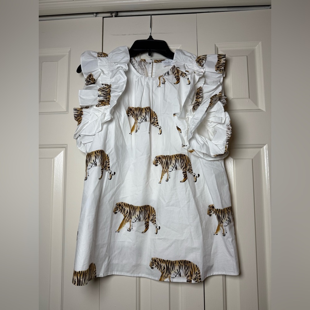 White Tiger-Print Ruffle Sleeve Blouse - Picture 3 of 11